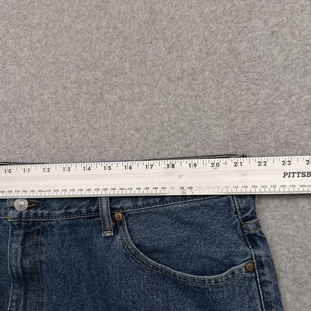 Levis excellent pre
