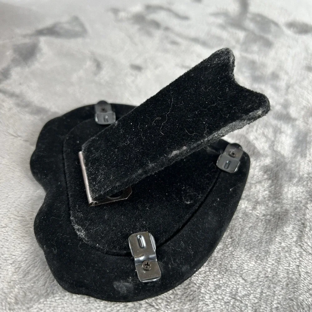 International Silver shaped room touch