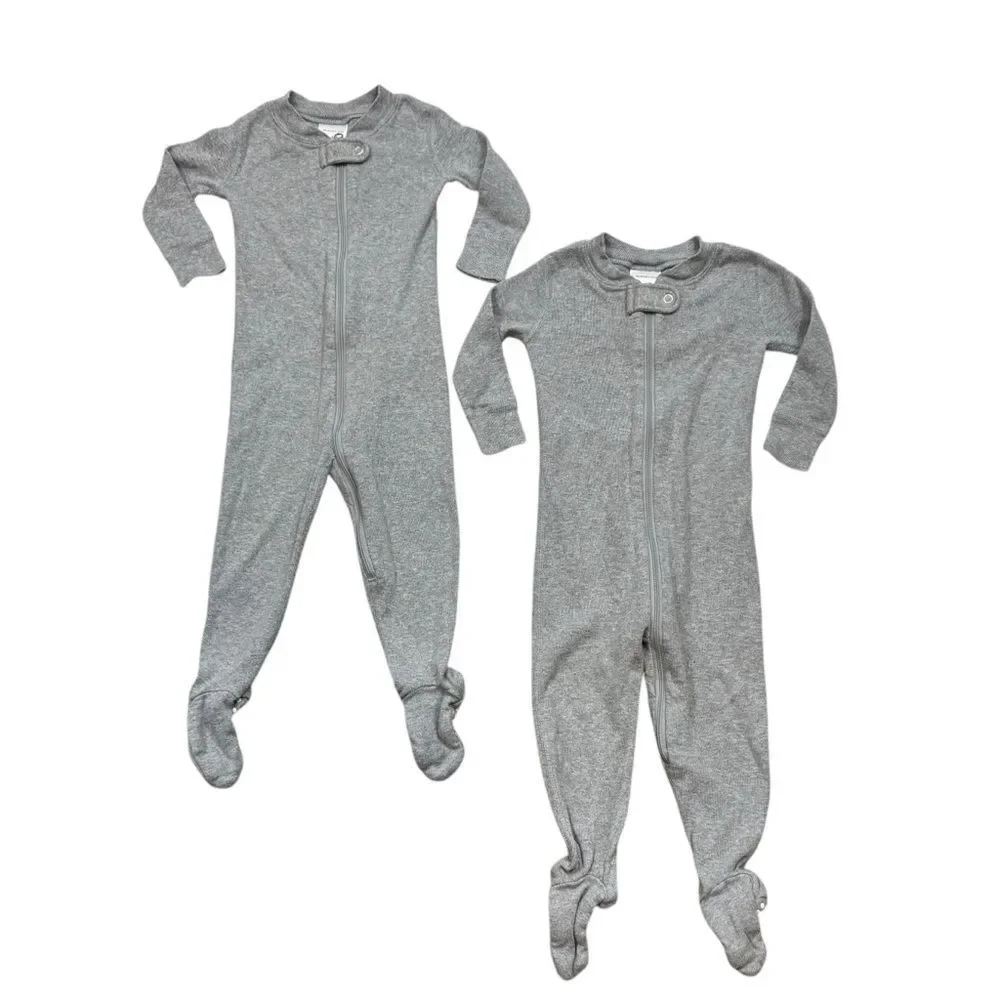 Lot of two Hanna Andersson Long Sleeve Footed Pajamas‎ Grey Size 6-12 Months