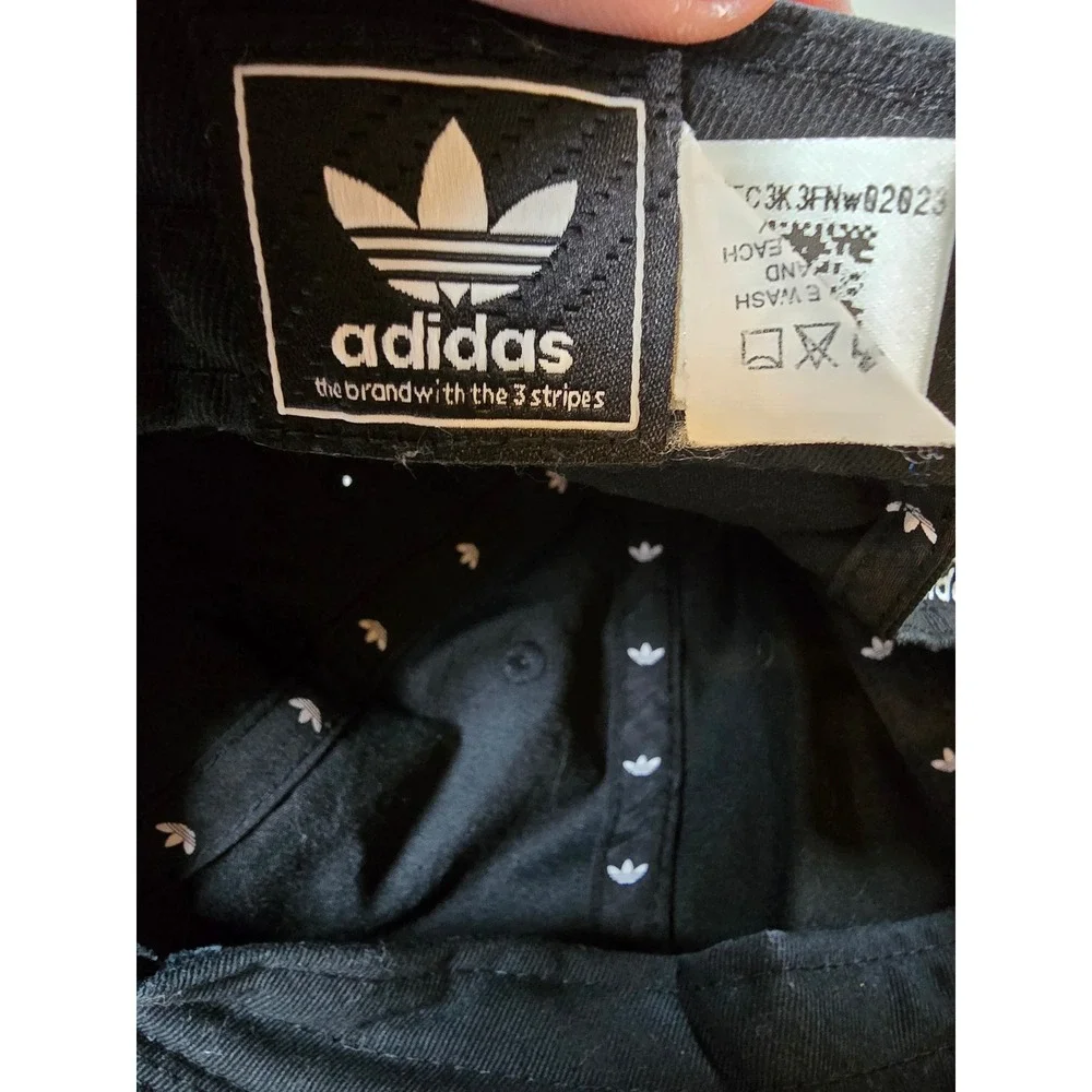adidas please see