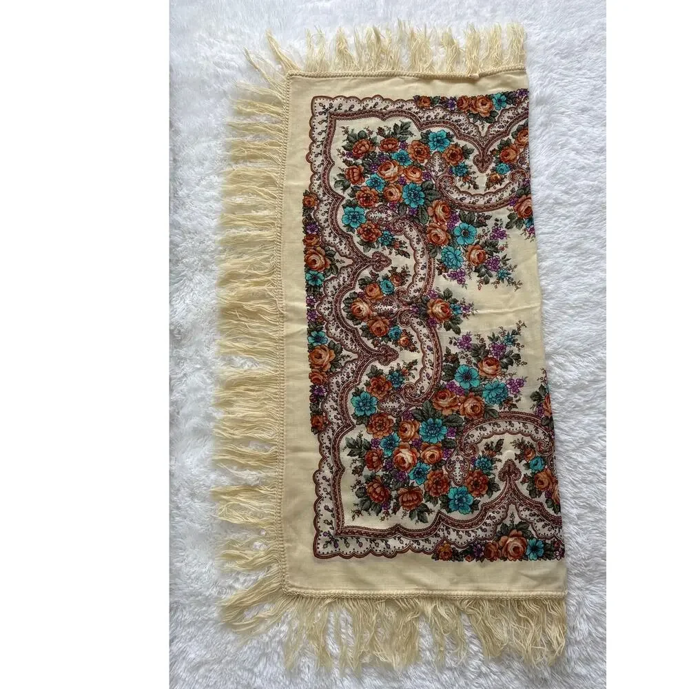 Unbranded beautiful vintage