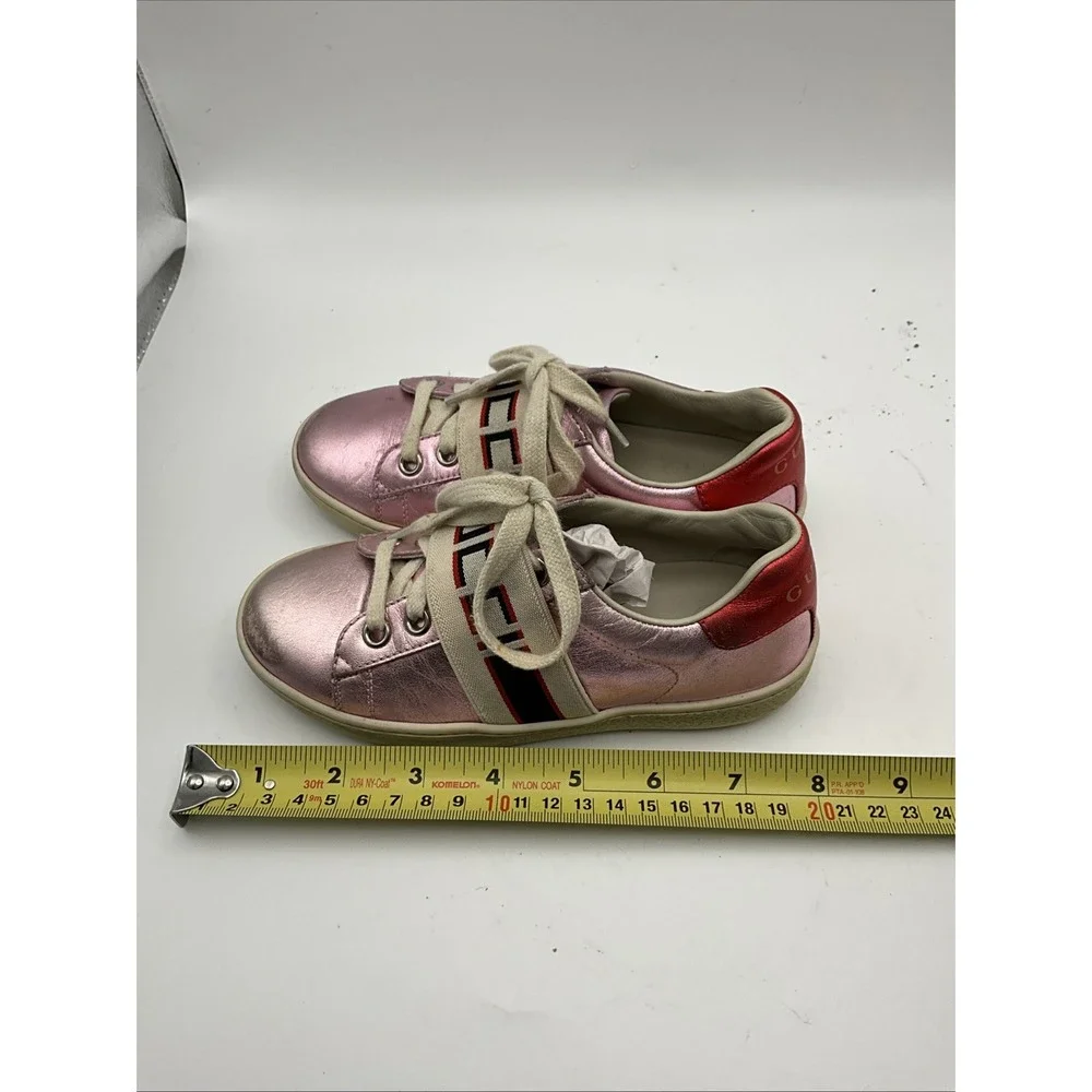 Gucci pre owned