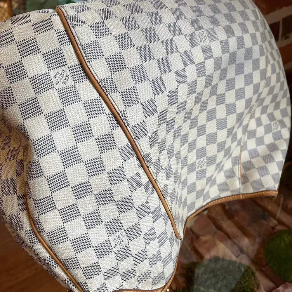 Louis Vuitton details brand