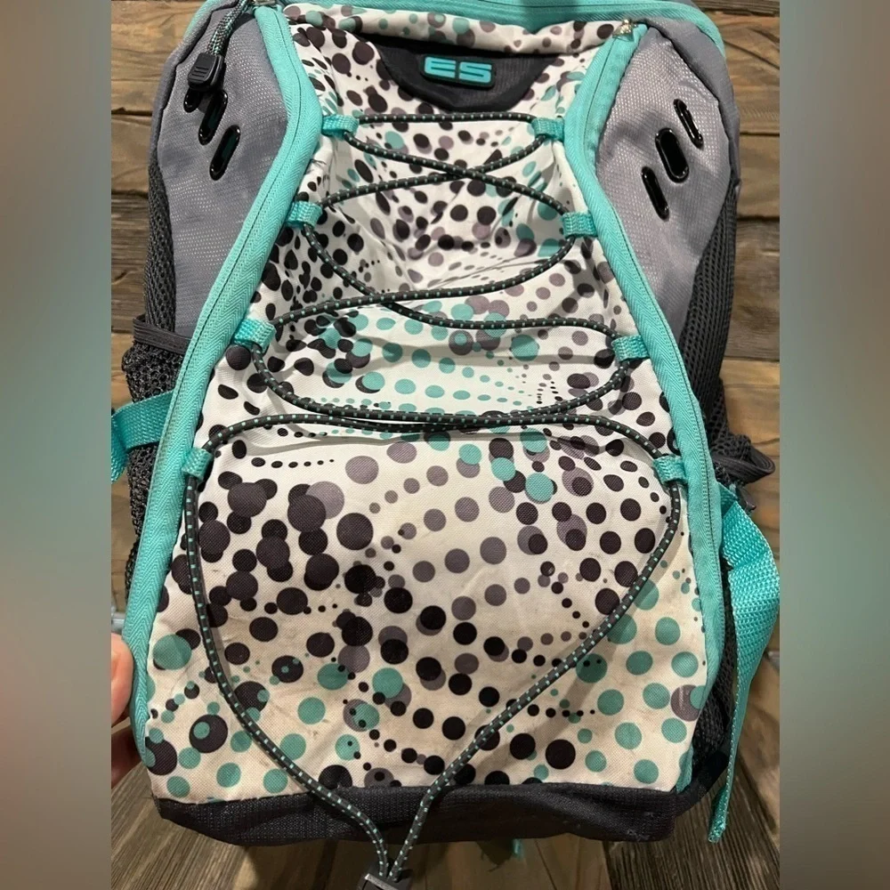 BIN046.6 Eastsport Extreme Backpack, Wild Dots