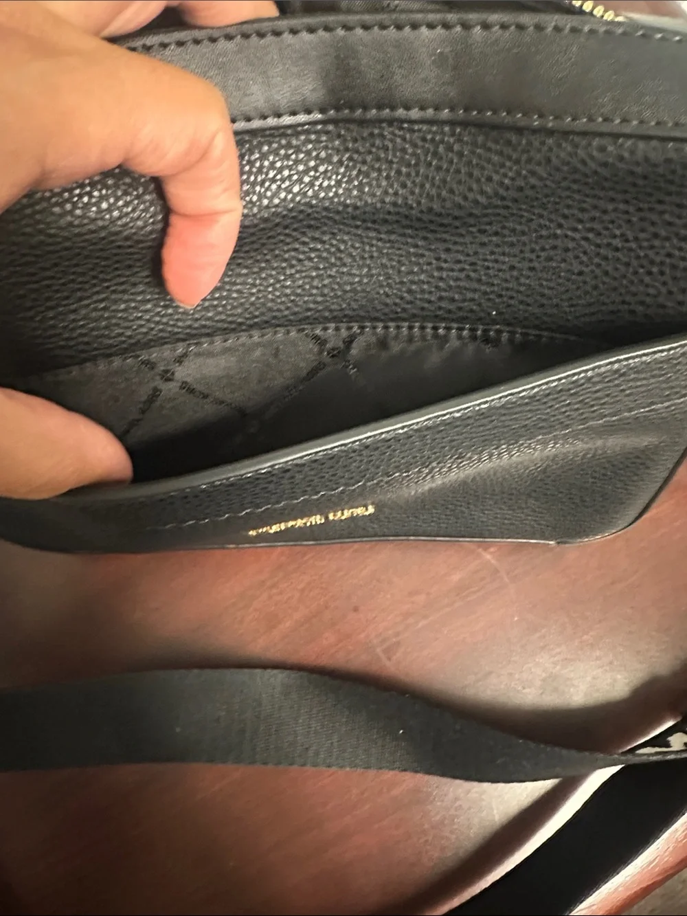 Michael Kors compact pebbled