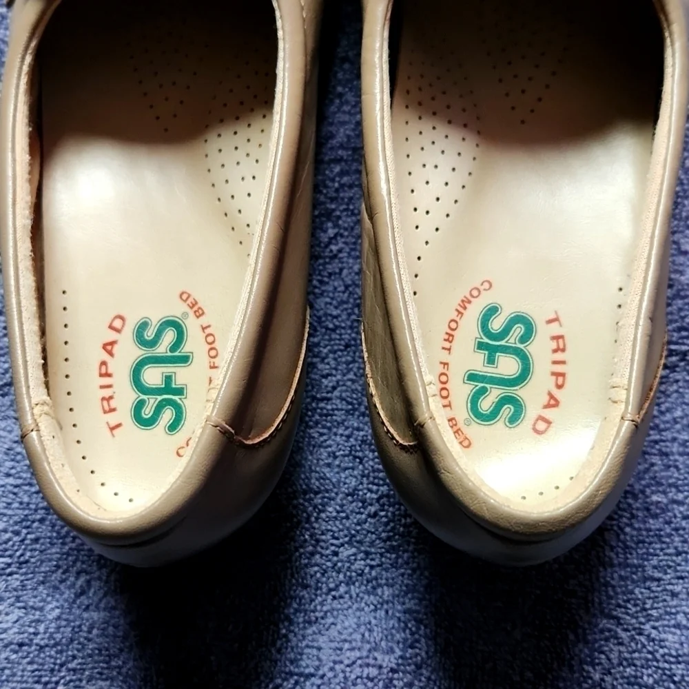 SAS Easier Slip On Loafer Wedge Mocha Size 5W Tripad Comfort Foot Bed