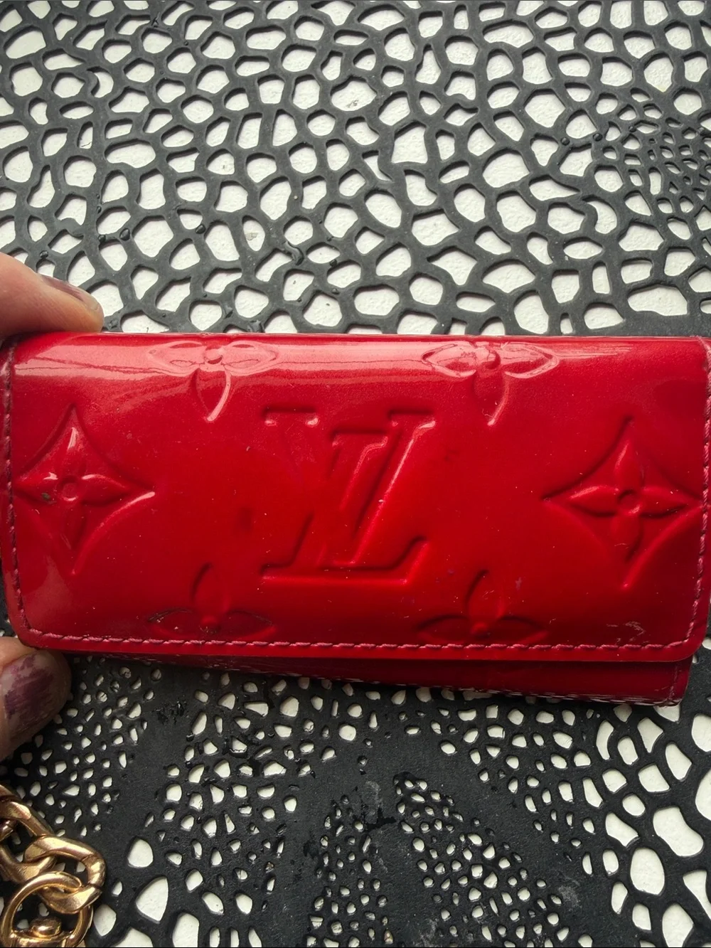 Louis Vuitton glossy everyday front
