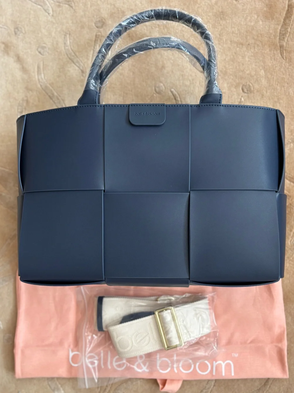 Belle & Bloom large woven