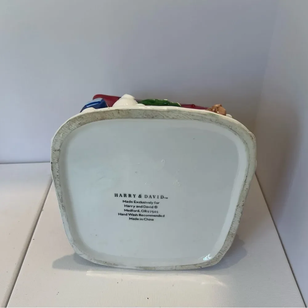 Harry and David Santas Workshop Cookie Jar Ceramic Christmas Holiday 10.5