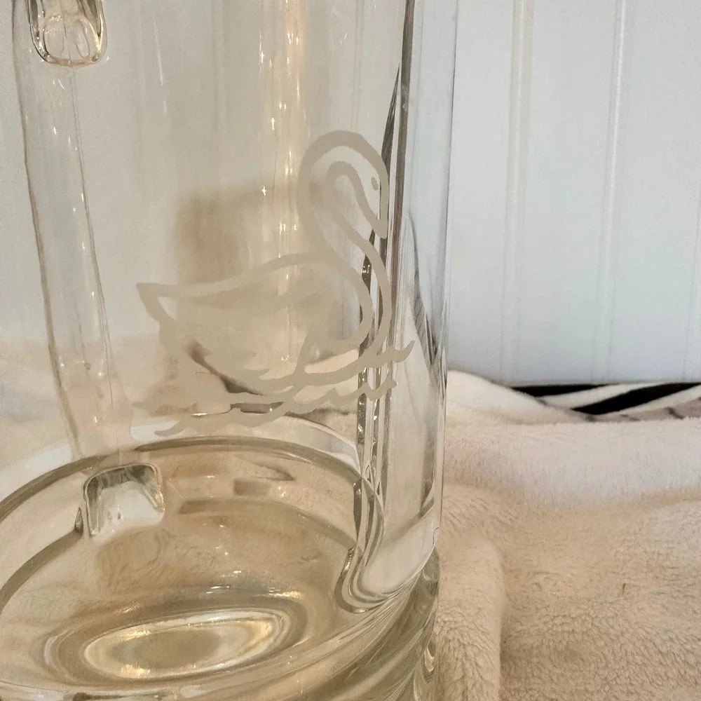 Unbranded ice complemented