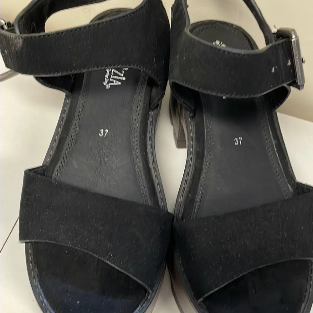 Patrizia gently worn