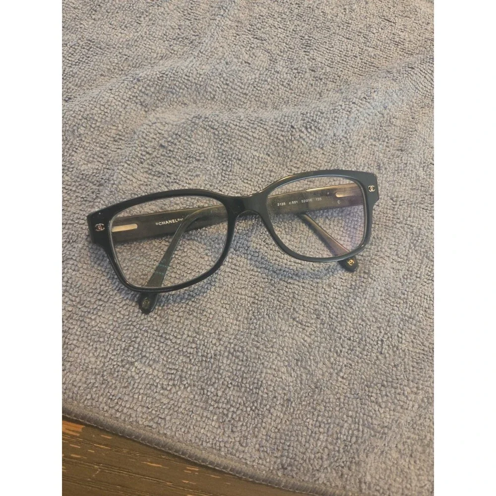 CHANEL selling eyeglasses