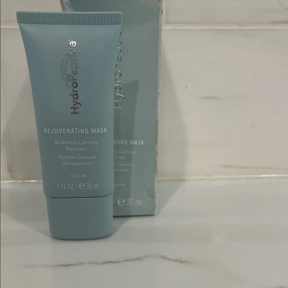 HydroPeptide new box