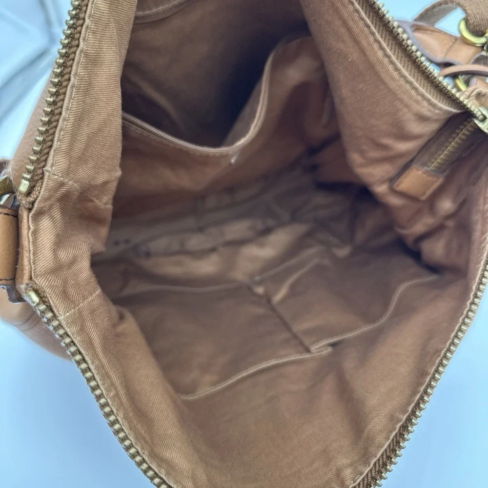 Fossil genuine leather