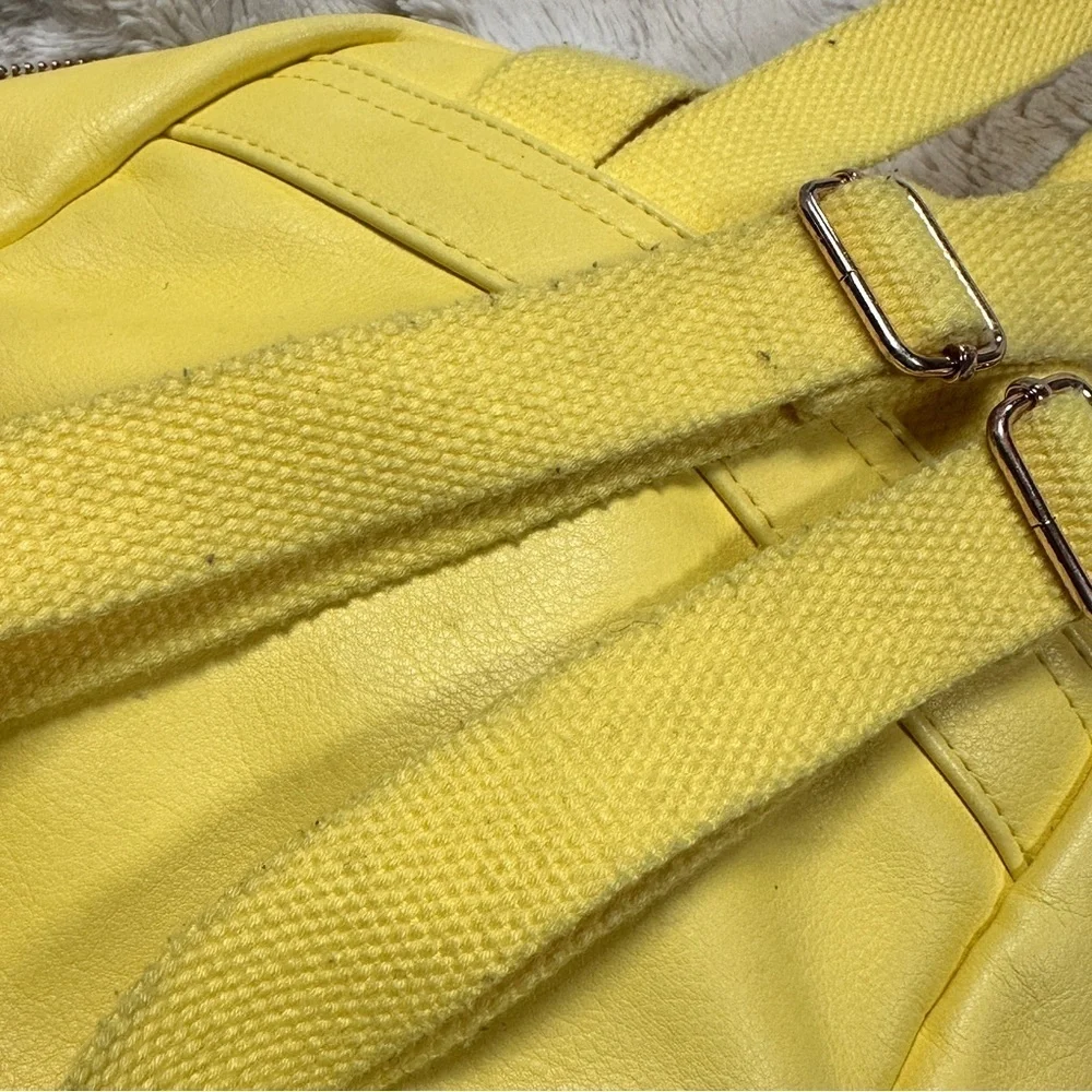 Art class brand, super cute lemon yellow vegan backpack