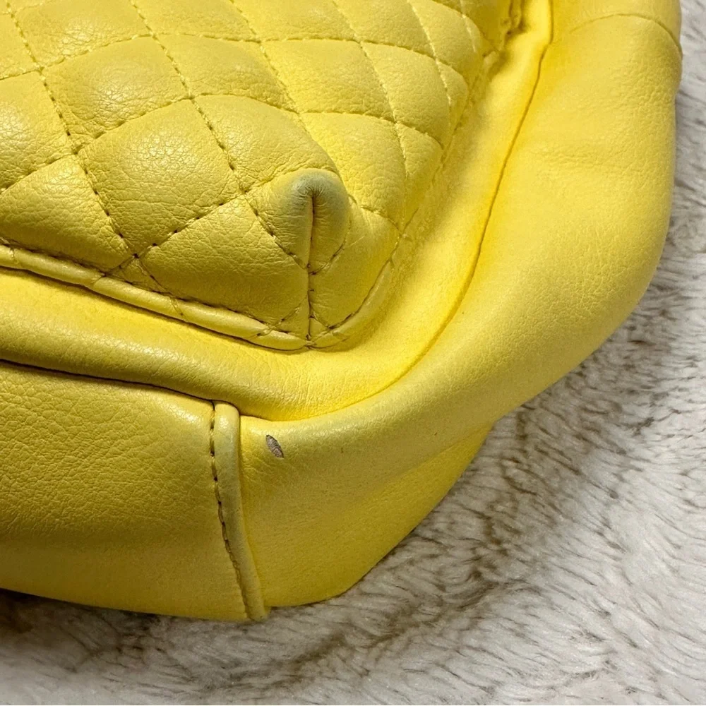 Art class brand, super cute lemon yellow vegan backpack