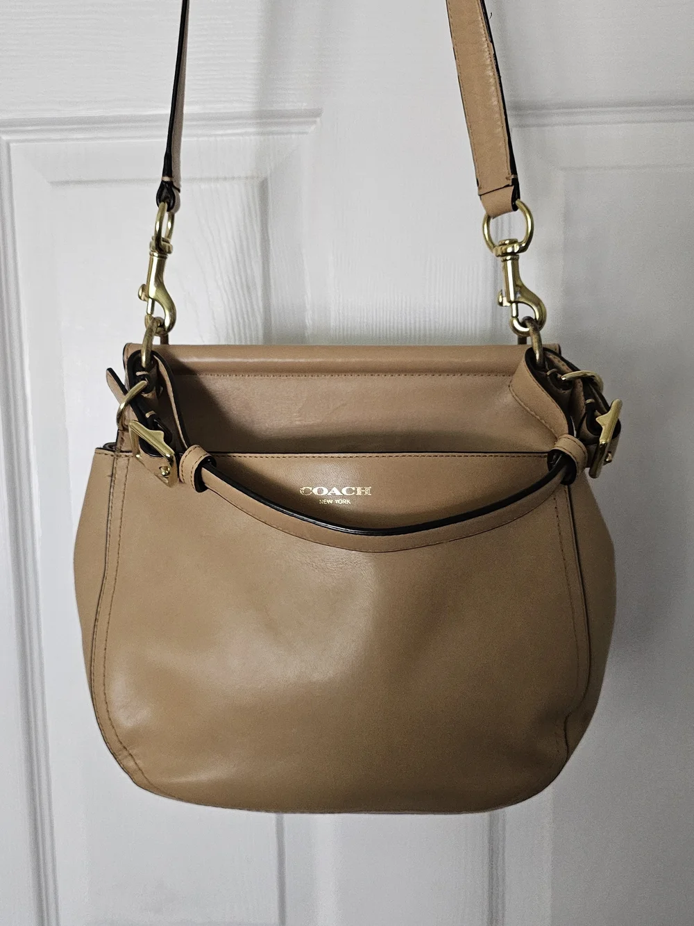 Coach shoulder bag