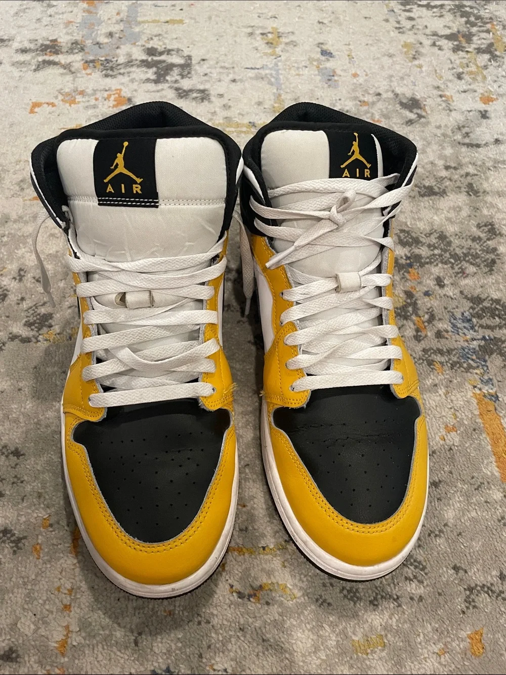 Jordan stylish mid
