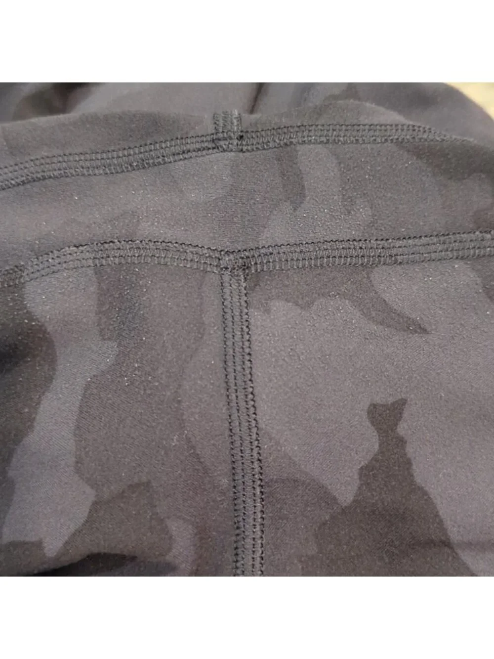 lululemon athletica these lightweight