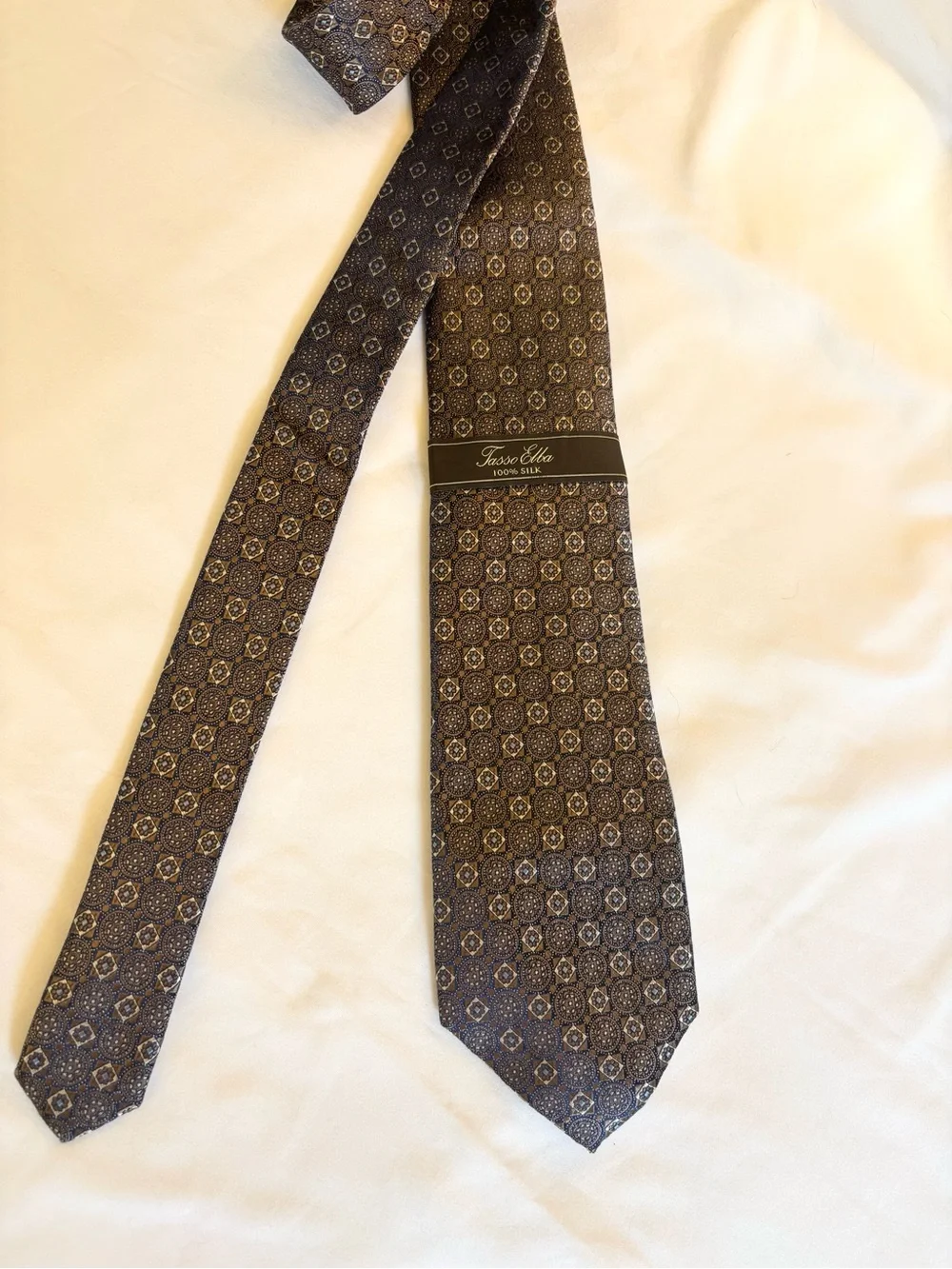 Tasso Elba brown blue and Gold Geometric Silk Tie