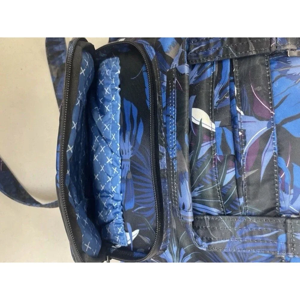 lug camper crossbody