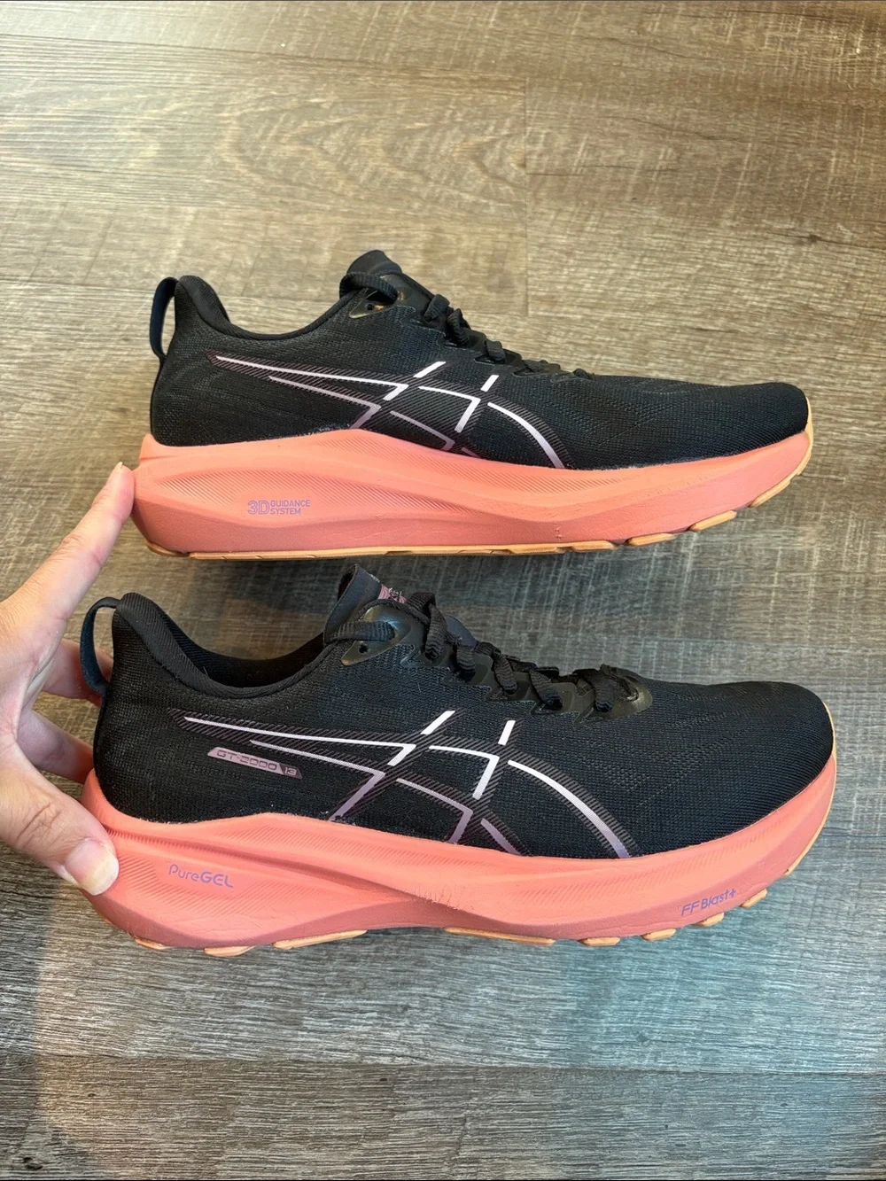 Asics gt 2000