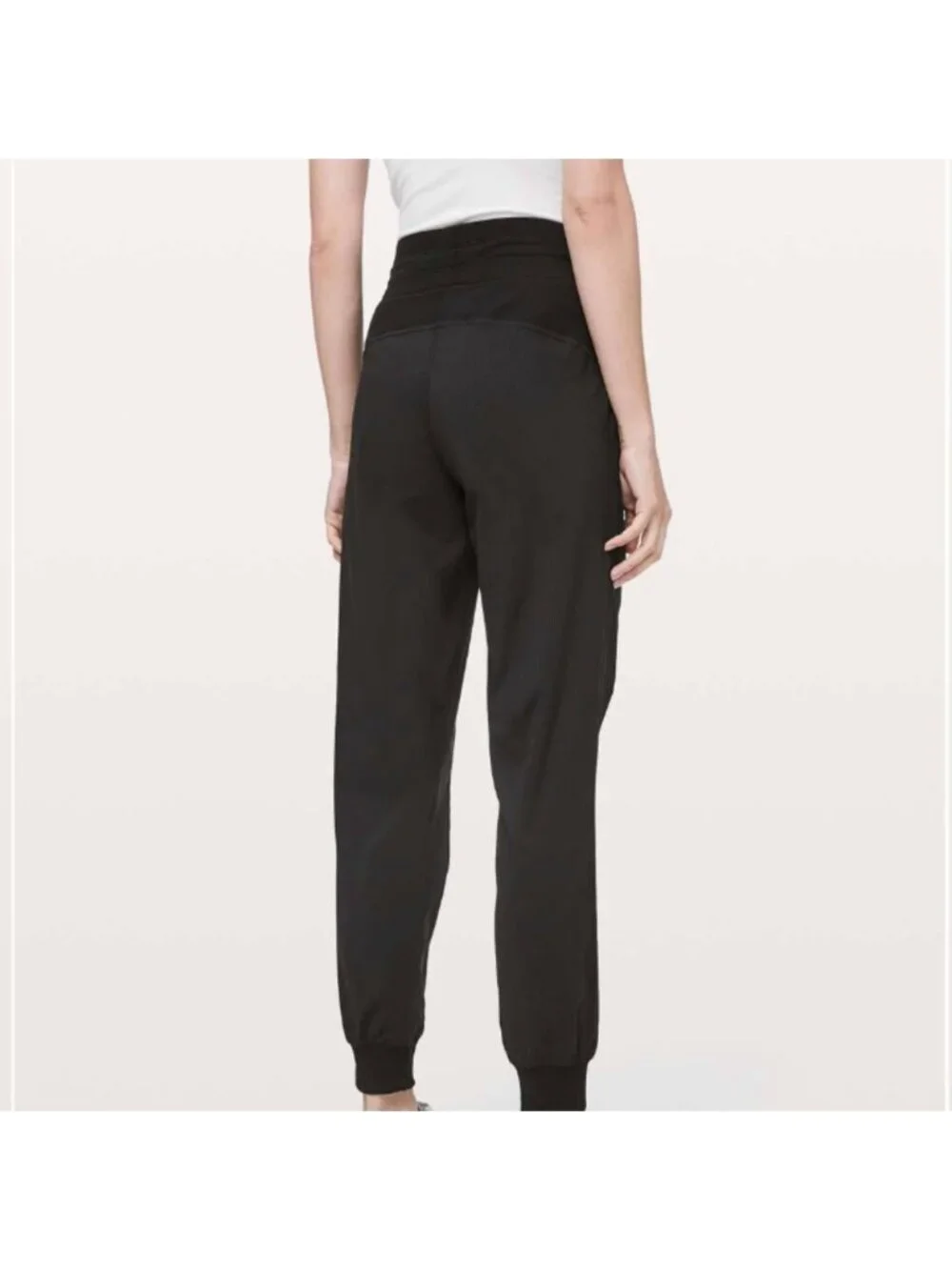 Lululemon Dance Studio Jogger *29