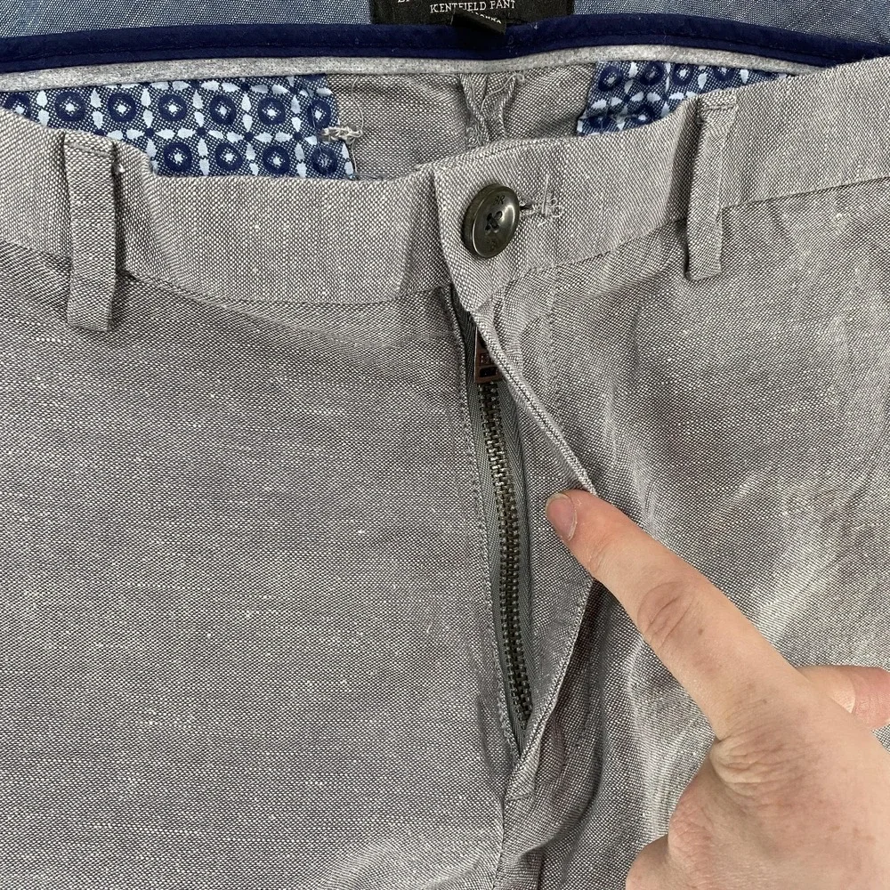 Banana Republic 53% linen