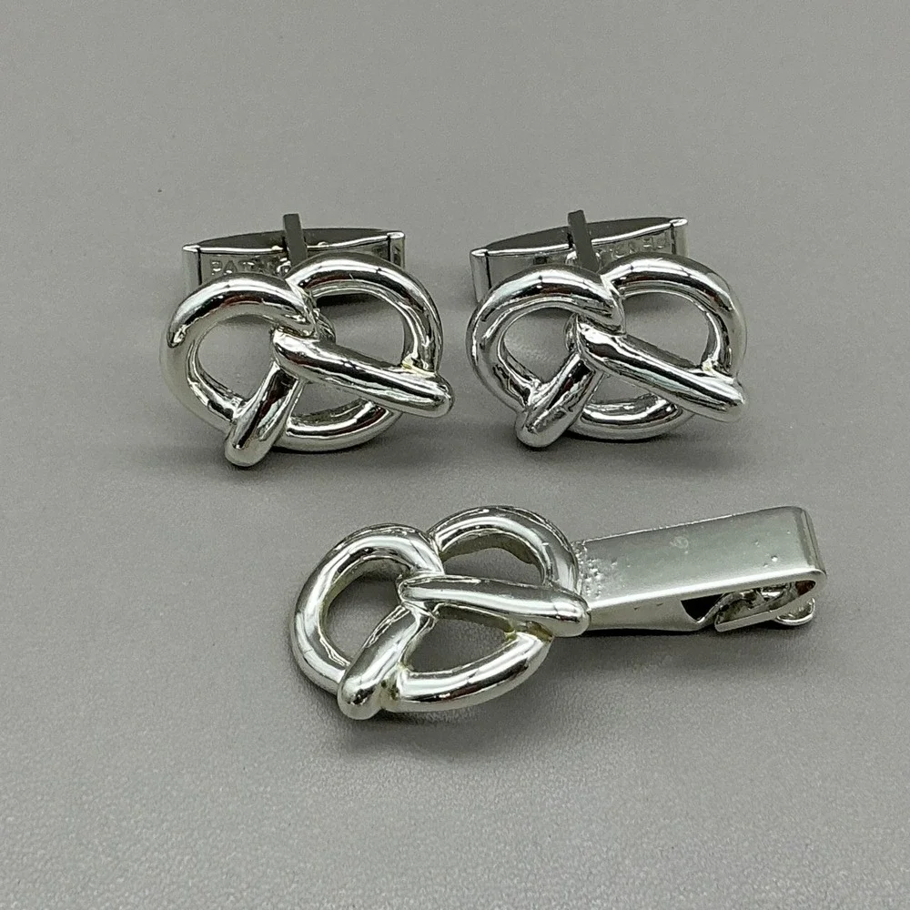 N/A pretzel cufflinks