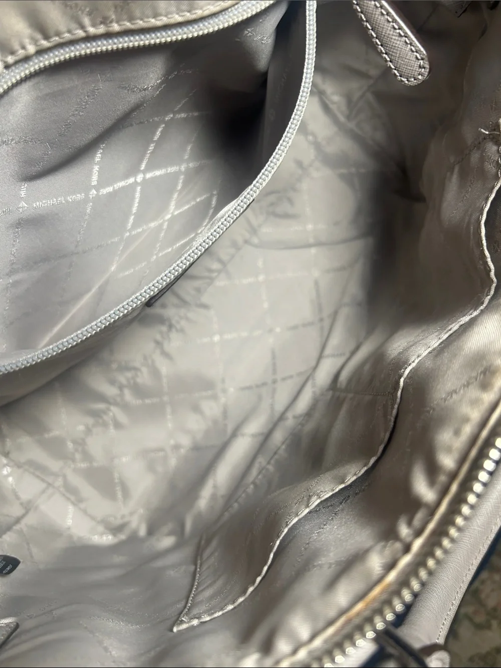 Michael Kors super clean