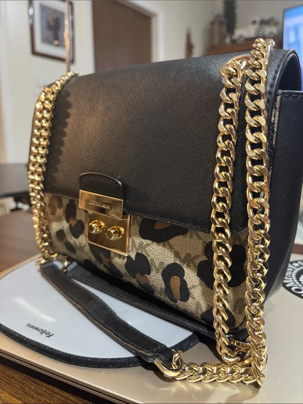 Michael Kors michael shape