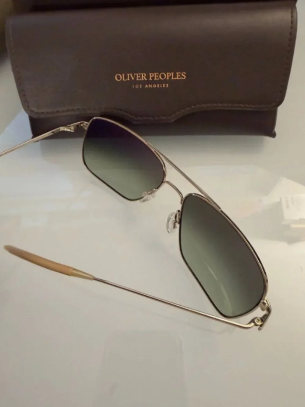 Oliver Peoples clooney brosnan