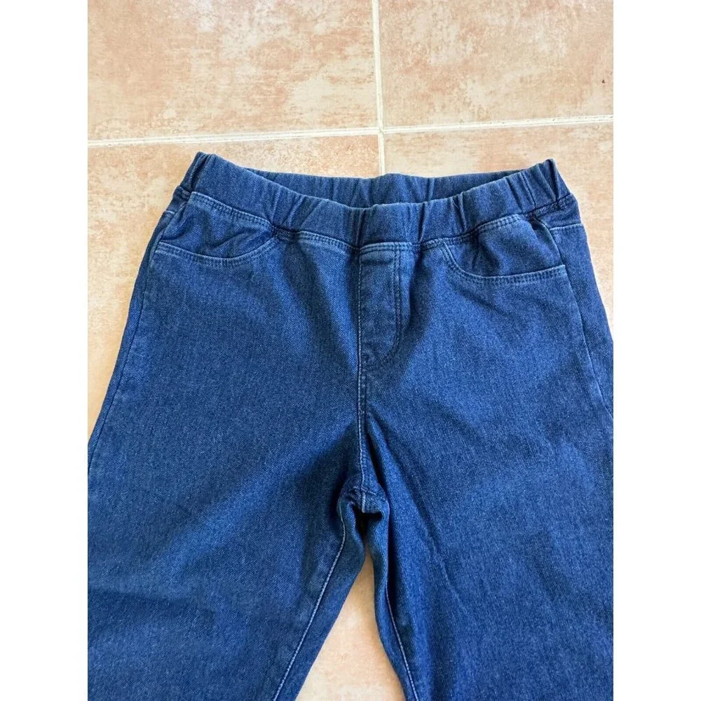 Uniqlo *pre owned*