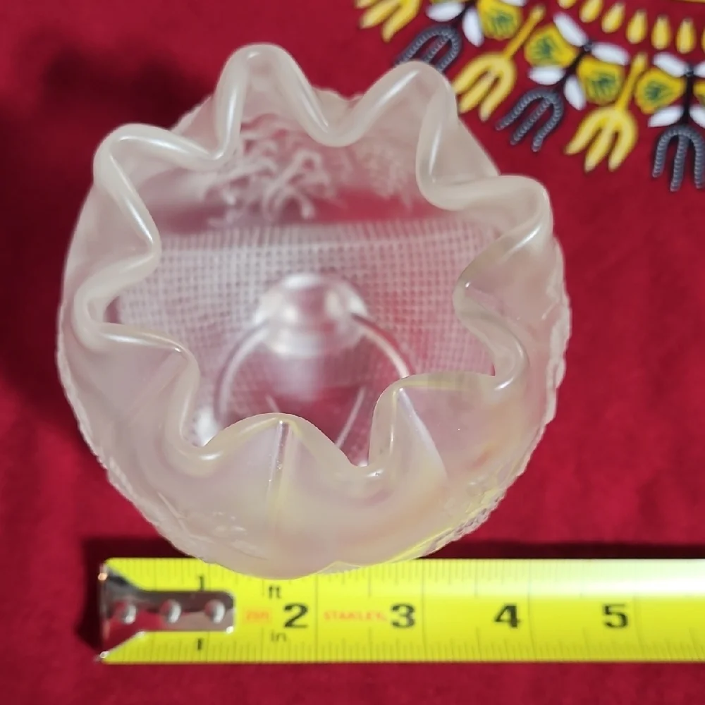 Fenton beautiful vintage