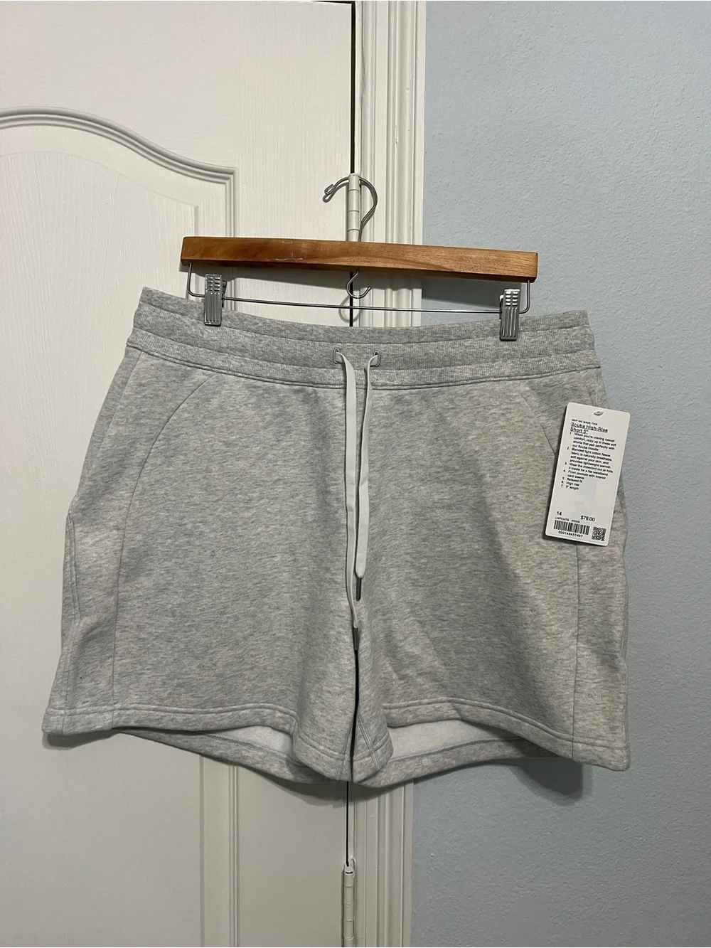 NWT Lululemon Scuba Shorts 5” Length HCUG