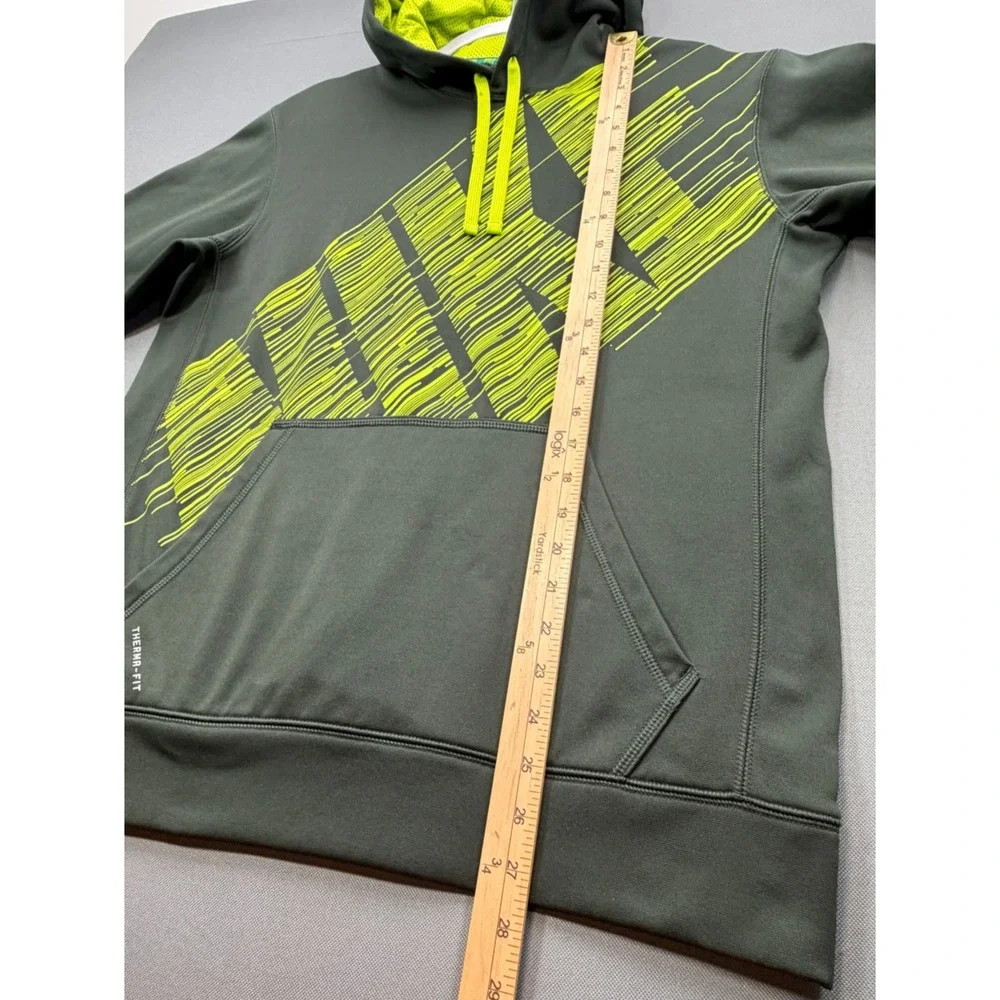 Nike therma fit