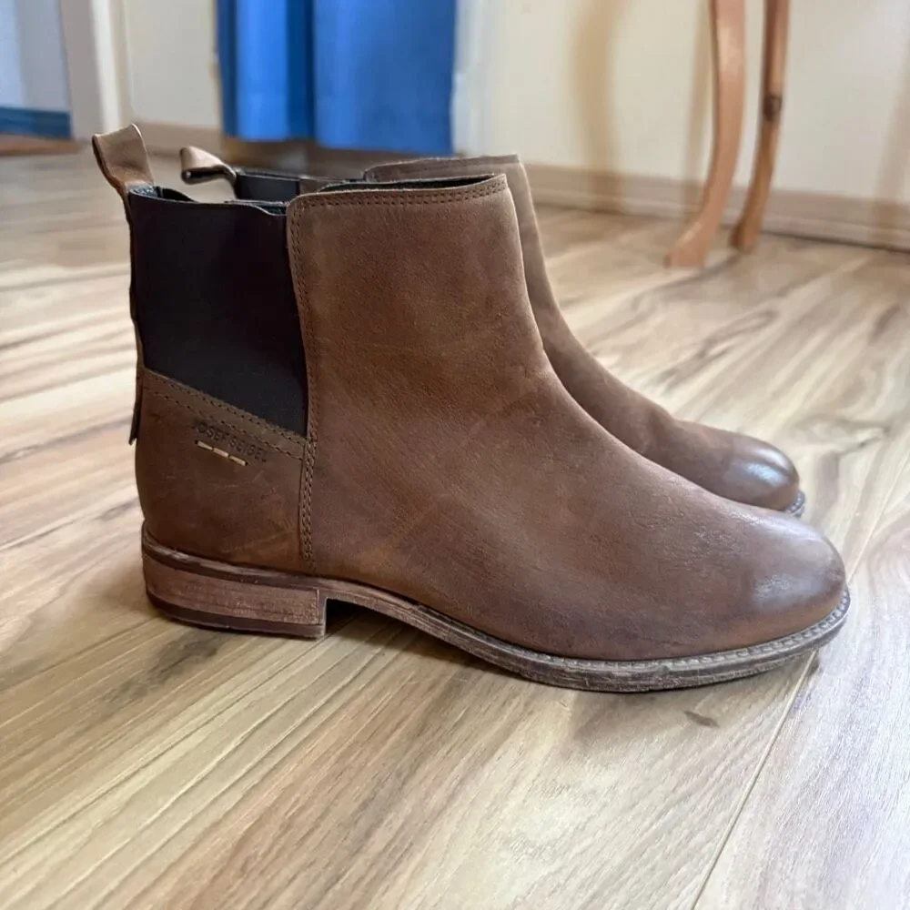 NWOT JOSEF SEIBEL SIENNA 08 BROWN LEATHER ANKLE BOOT WOMEN'S Size 10.5 (41)