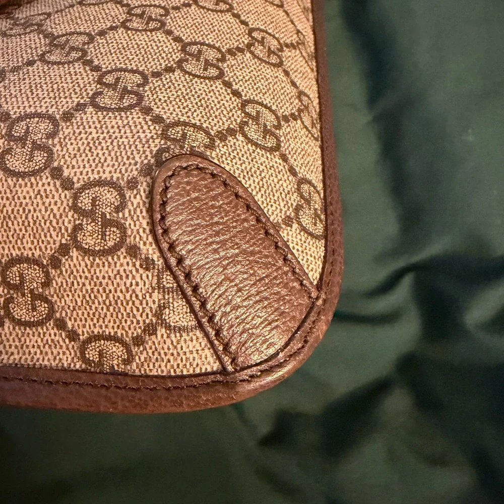 Gucci elegant authentic