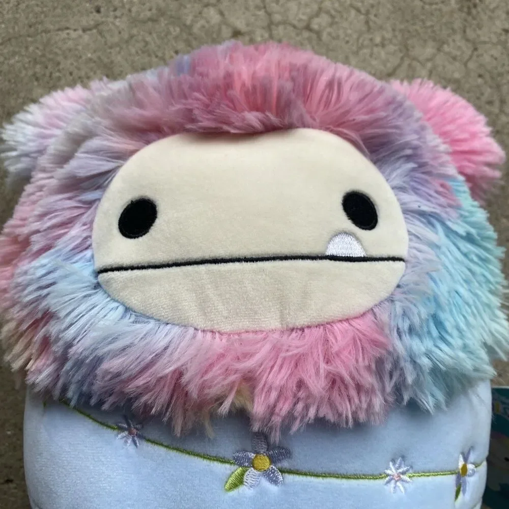 Squishmallows zozo blue