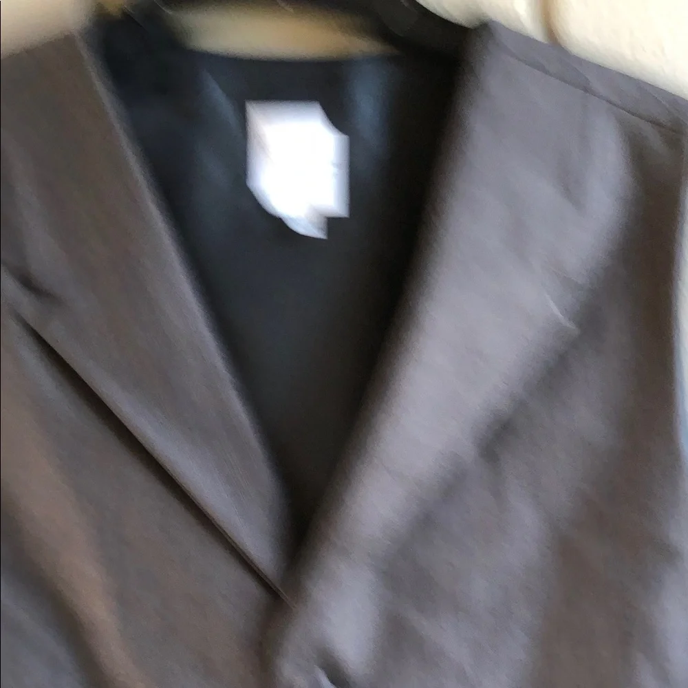 Cayson Desins San Francisco charcoal pinstripe