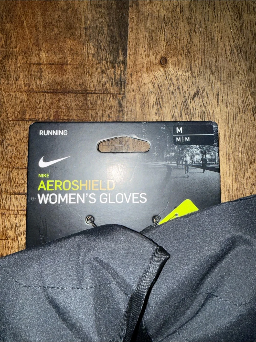 Nike Women's AeroShield Gloves in Black