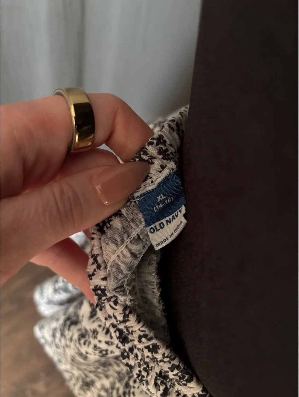 Old Navy •	cute tiered