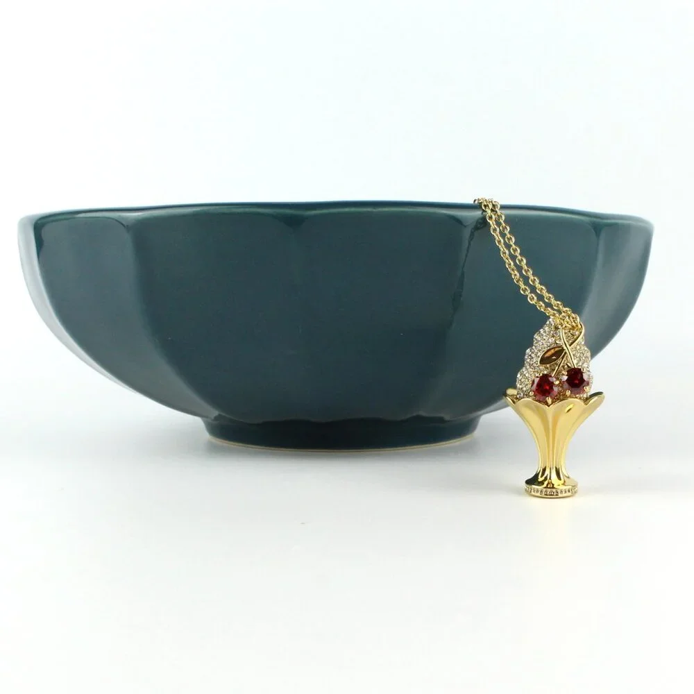 kate spade plate color off