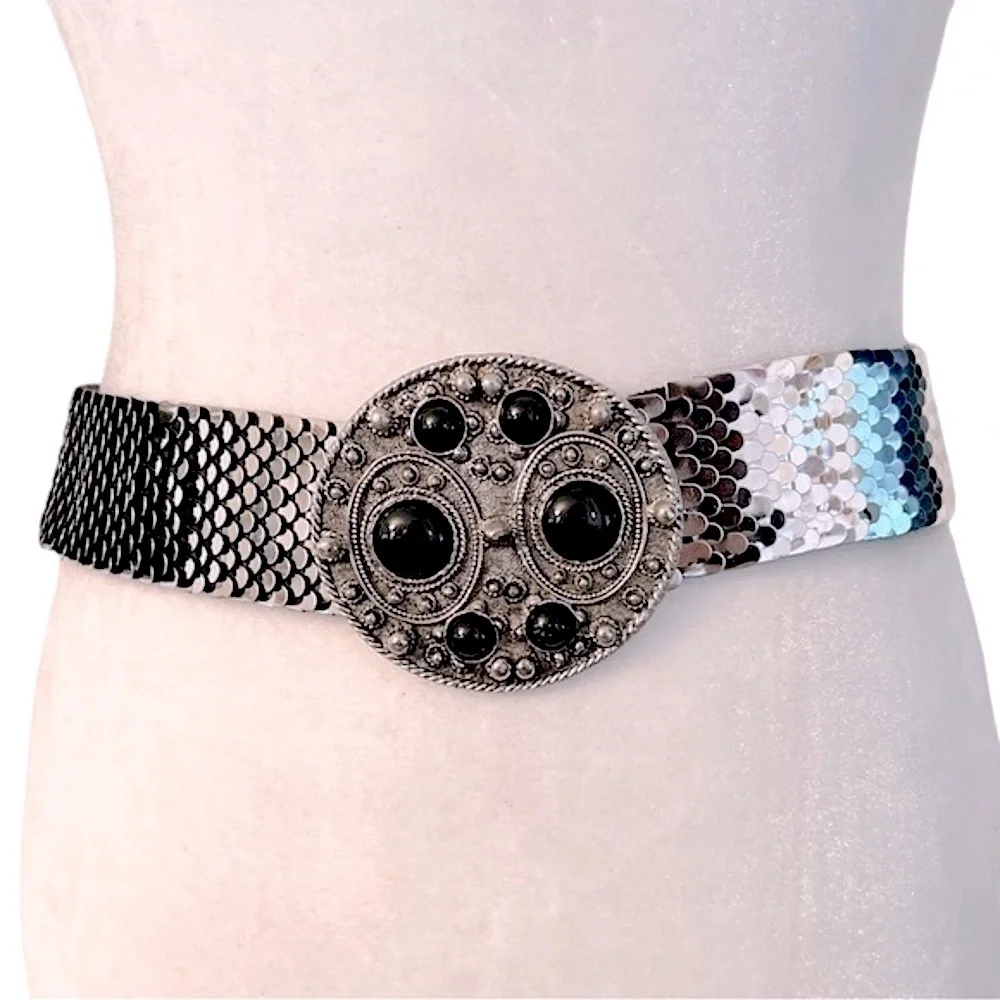Vintage statement belt
