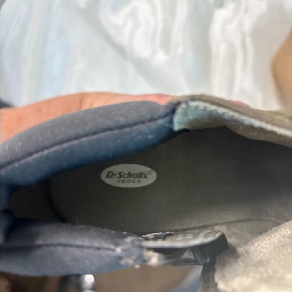 Dr. Scholls lightweight stretch supportive
