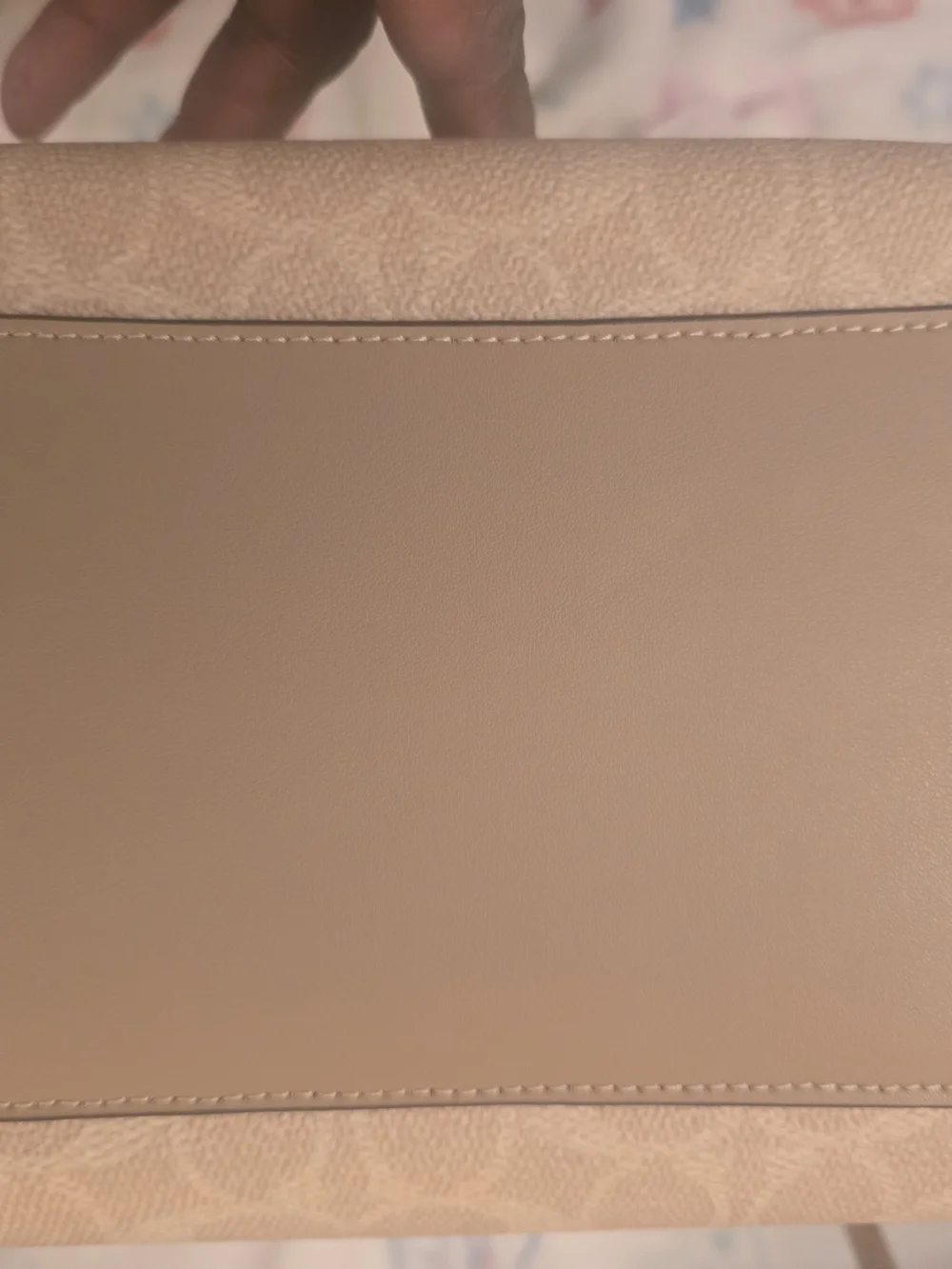 Coach description city