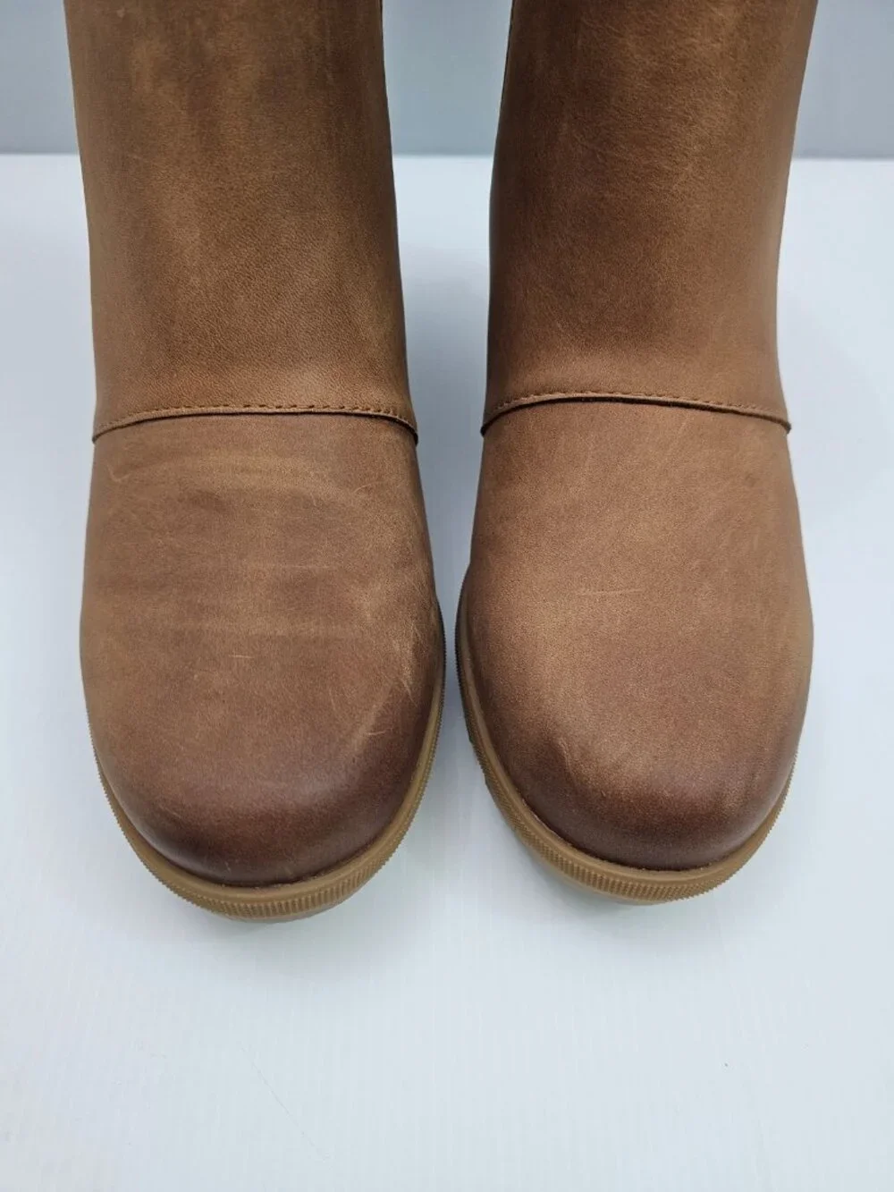 Sorel round fall elastic