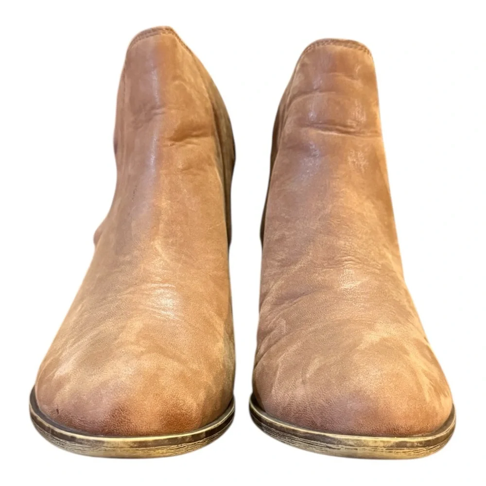 Lucky Brand fit leather