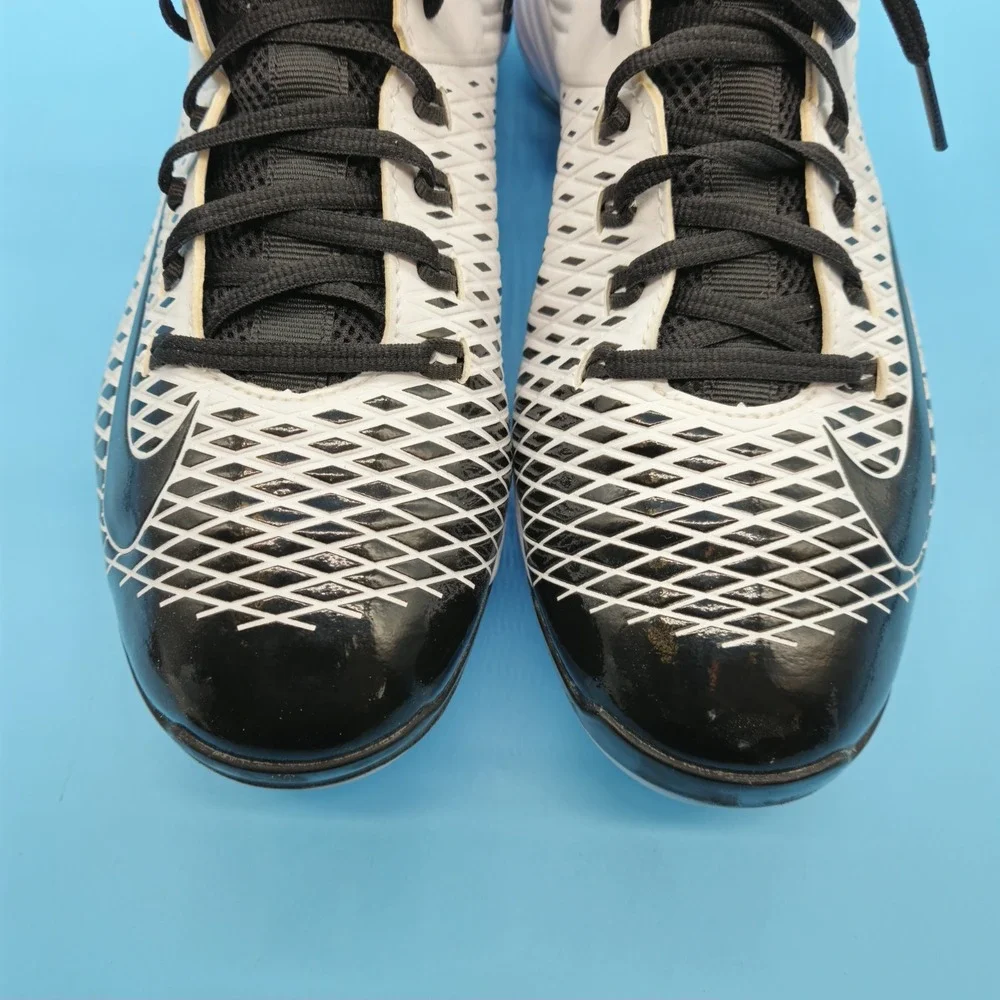 Nike product pair