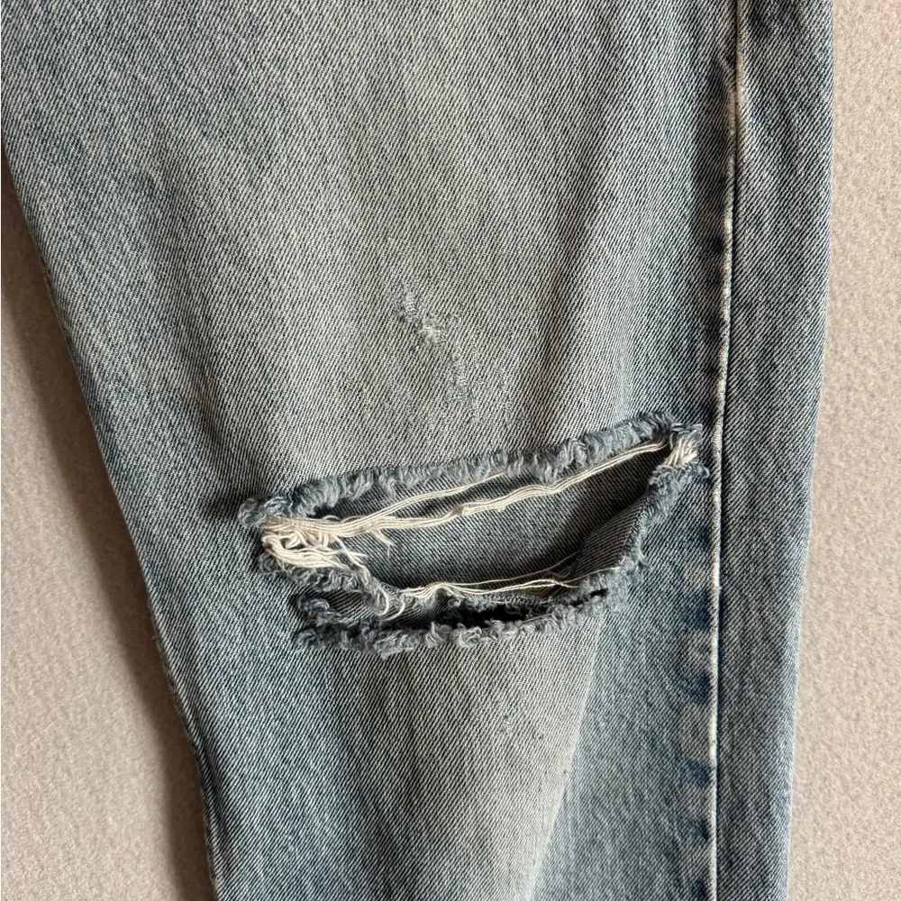 Levis ultimate pair